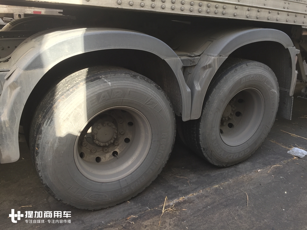 菜市场偶遇一辆沃尔沃卡车,一看不得了,660马力的FH16 - 第25张 - 提加商用车网 菜市场偶遇一辆沃尔沃卡车,一看不得了,660马力的FH16 - 第25张