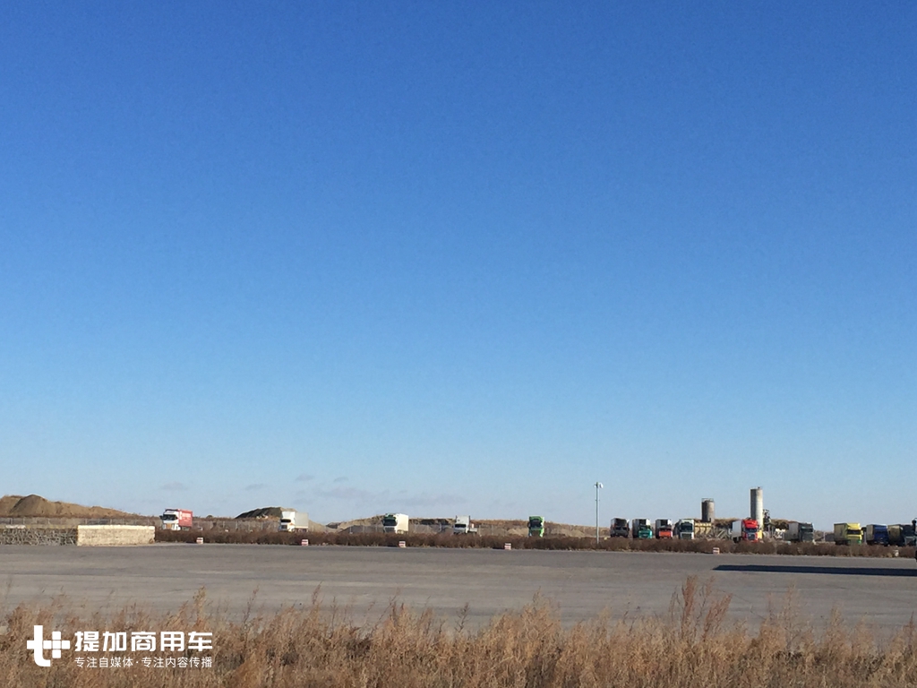 俄罗斯老司机都喜欢什么卡车?满洲里中俄口岸带您看来自俄罗斯的卡车 - 第12张 - 提加商用车网 俄罗斯老司机都喜欢什么卡车?满洲里中俄口岸带您看来自俄罗斯的卡车 - 第12张