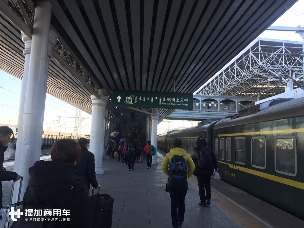 俄罗斯老司机都喜欢什么卡车?满洲里中俄口岸带您看来自俄罗斯的卡车 - 第3张 - 提加商用车网 俄罗斯老司机都喜欢什么卡车?满洲里中俄口岸带您看来自俄罗斯的卡车 - 第3张