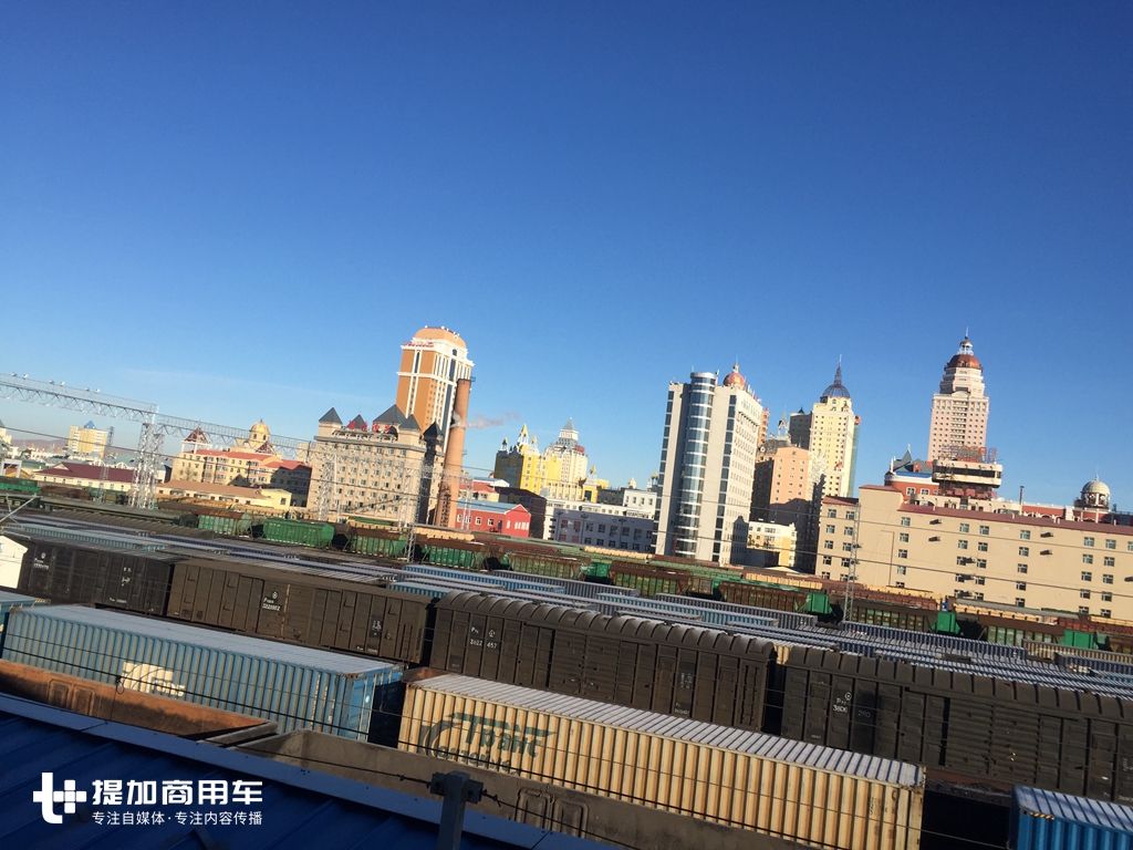 俄罗斯老司机都喜欢什么卡车?满洲里中俄口岸带您看来自俄罗斯的卡车 - 第4张 - 提加商用车网 俄罗斯老司机都喜欢什么卡车?满洲里中俄口岸带您看来自俄罗斯的卡车 - 第4张