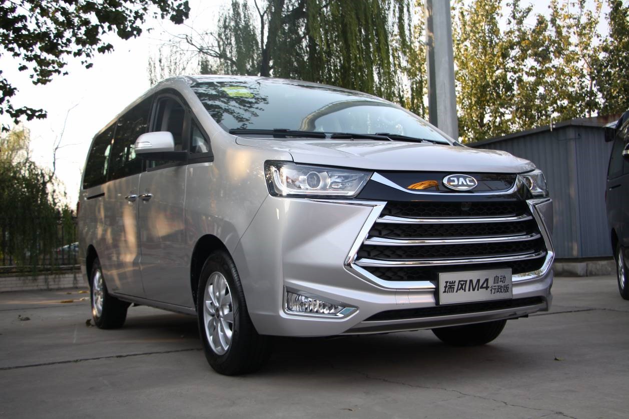 剑指中端MPV市场,瑞风M4自动行政版强势改写市场竞争格局 - 第2张 - 提加商用车网 剑指中端MPV市场,瑞风M4自动行政版强势改写市场竞争格局 - 第2张