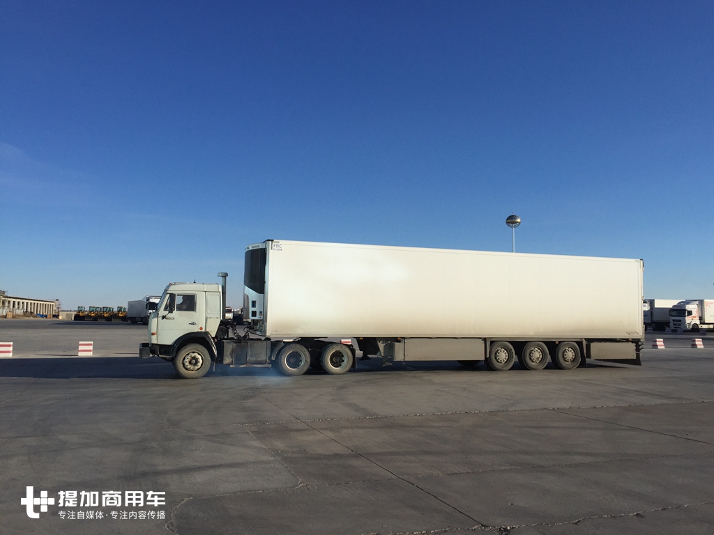 20年车龄的仍然在跑,俄罗斯卡车真耐用,满洲里拍车第二弹 - 第1张 - 提加商用车网 20年车龄的仍然在跑,俄罗斯卡车真耐用,满洲里拍车第二弹 - 第1张