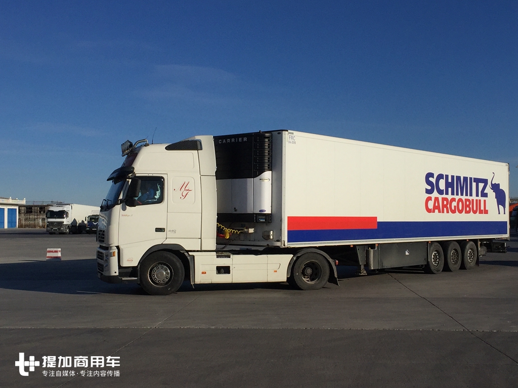 20年车龄的仍然在跑,俄罗斯卡车真耐用,满洲里拍车第二弹 - 第4张 - 提加商用车网 20年车龄的仍然在跑,俄罗斯卡车真耐用,满洲里拍车第二弹 - 第4张