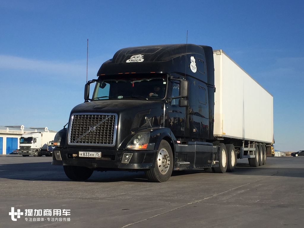 20年车龄的仍然在跑,俄罗斯卡车真耐用,满洲里拍车第二弹 - 第7张 - 提加商用车网 20年车龄的仍然在跑,俄罗斯卡车真耐用,满洲里拍车第二弹 - 第7张