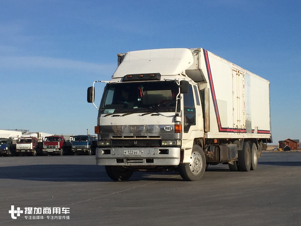 20年车龄的仍然在跑,俄罗斯卡车真耐用,满洲里拍车第二弹 - 第13张 - 提加商用车网 20年车龄的仍然在跑,俄罗斯卡车真耐用,满洲里拍车第二弹 - 第13张