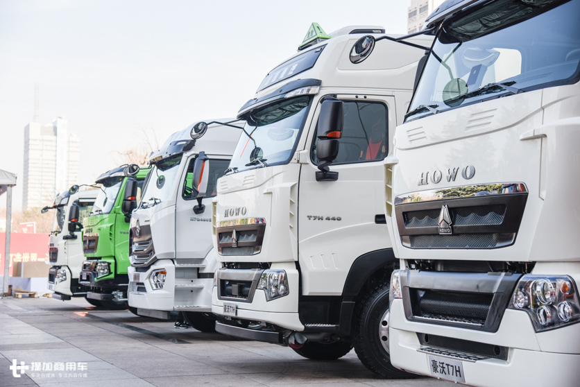 2019款新车型亮相,谭旭光说重汽的目标是和斯堪尼亚、沃尔沃比高下 - 第2张 - 提加商用车网 2019款新车型亮相,谭旭光说重汽的目标是和斯堪尼亚、沃尔沃比高下 - 第2张