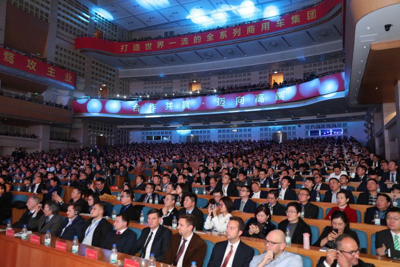 中国人买重卡，挣钱第一，享受第二，谭旭光在重汽2019商务大会讲话曝光 - 第3张