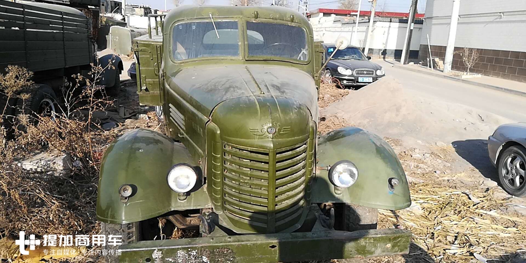 永远的汽车活化石,再带大家领略新中国第一辆卡车解放CA10的魅力 - 第4张 - 提加商用车网 永远的汽车活化石,再带大家领略新中国第一辆卡车解放CA10的魅力 - 第4张