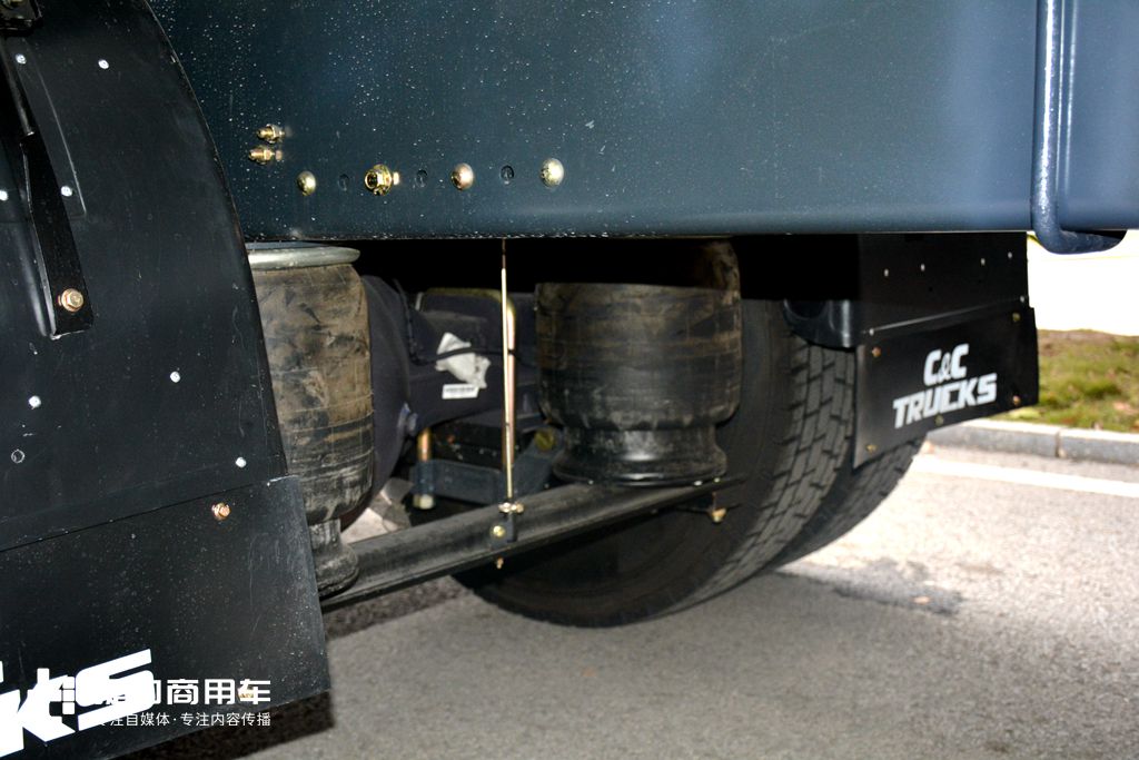 外观内饰或将迎来大改款,联合卡车全新一代U+卡车抢先看 - 第3张 - 提加商用车网 外观内饰或将迎来大改款,联合卡车全新一代U+卡车抢先看 - 第3张