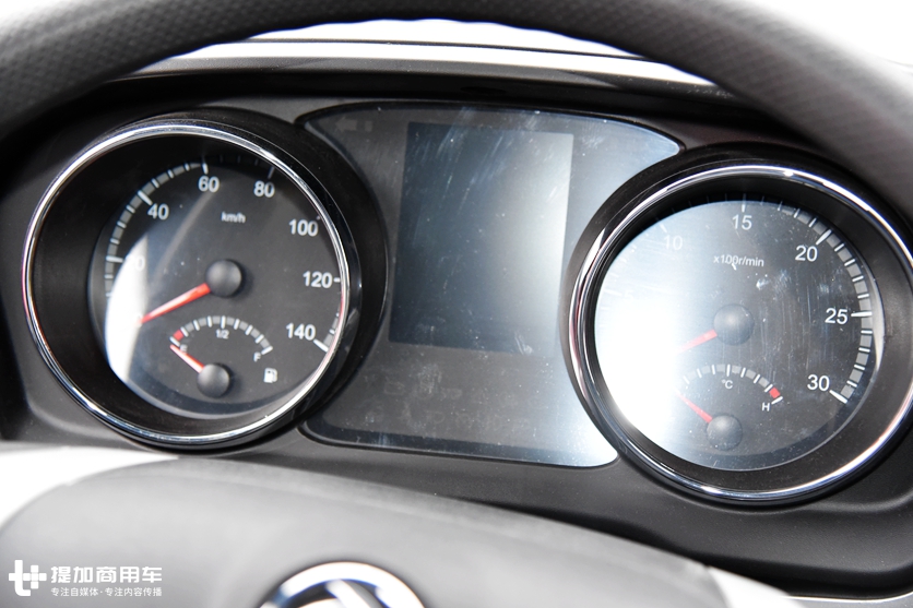 畅销10年后终于迎来大改款，先带您看下沃尔沃技术升级下的新天龙到底如何 - 第25张