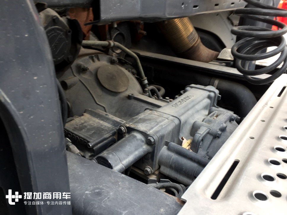 卡车王中王,带大家见识下730马力V8动力的斯堪尼亚卡车 - 第10张 - 提加商用车网 卡车王中王,带大家见识下730马力V8动力的斯堪尼亚卡车 - 第10张