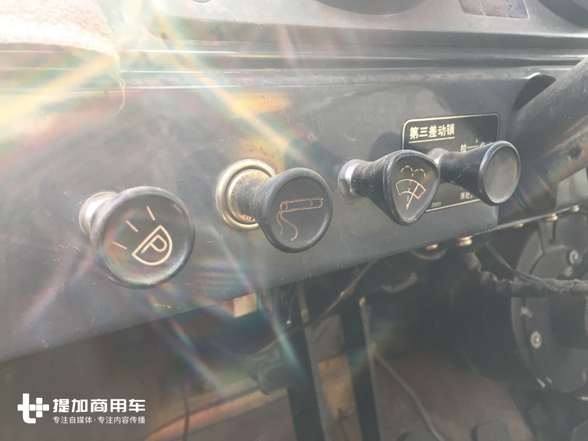 上世纪80年代东北林场建设的功臣,退役的日产柴长头卡车实拍 - 第10张 - 提加商用车网 上世纪80年代东北林场建设的功臣,退役的日产柴长头卡车实拍 - 第10张