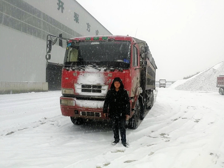 多挣钱、用不坏,还有高安全,这位老司机深为华菱自卸品质折服