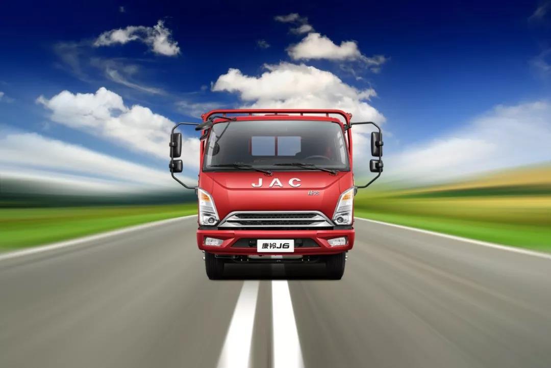 也叫J6的卡车，4米2货箱最大做到了21方，江淮康铃全新宽体轻卡亮相 - 第1张