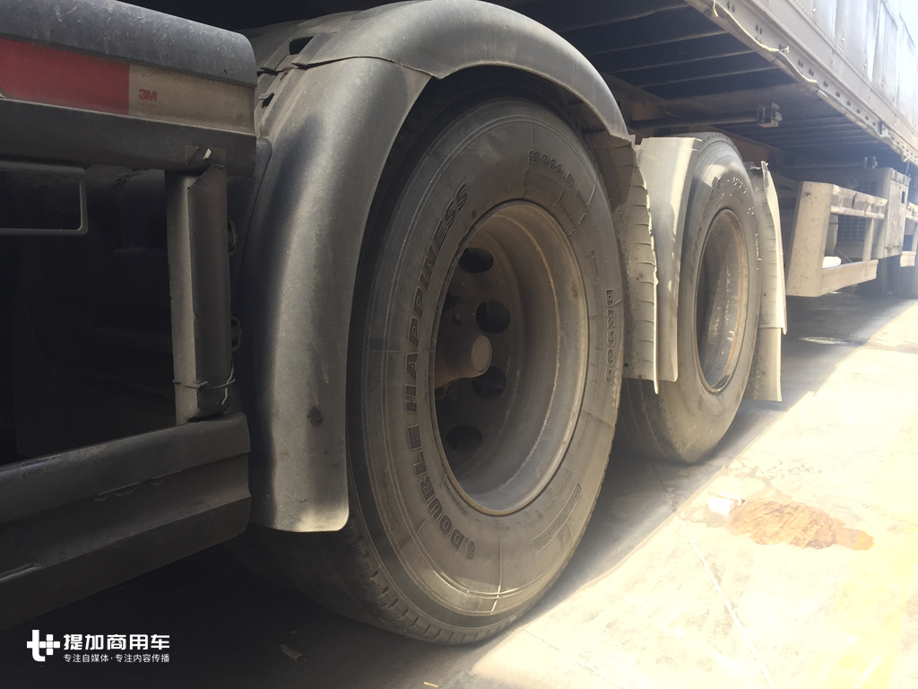 农贸市场再遇斯堪尼亚神级卡车，运营320多万公里退役后还在发挥余热 - 第16张