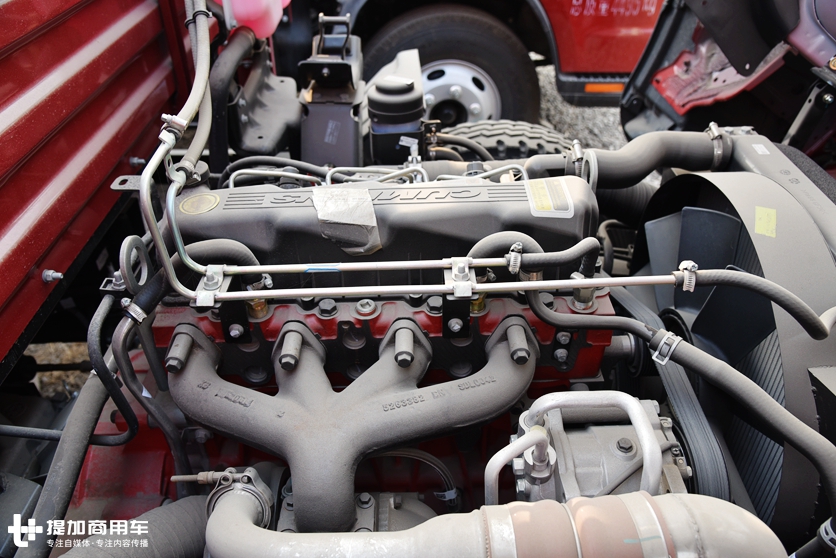 偶遇两个江淮轻卡的新购车用户,且看他们为何选择江淮轻卡 - 第2张 - 提加商用车网 偶遇两个江淮轻卡的新购车用户,且看他们为何选择江淮轻卡 - 第2张