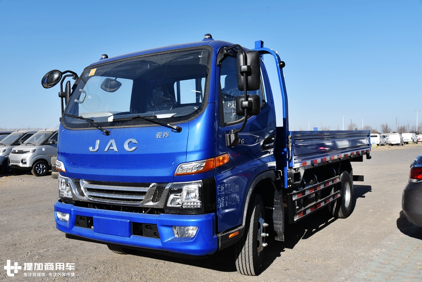 偶遇两个江淮轻卡的新购车用户,且看他们为何选择江淮轻卡 - 第3张 - 提加商用车网 偶遇两个江淮轻卡的新购车用户,且看他们为何选择江淮轻卡 - 第3张