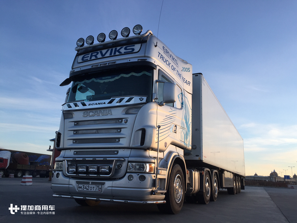 TOPLINE驾驶室，还是V8动力，近距离体验上一代斯堪尼亚的王者车型R580 - 第3张