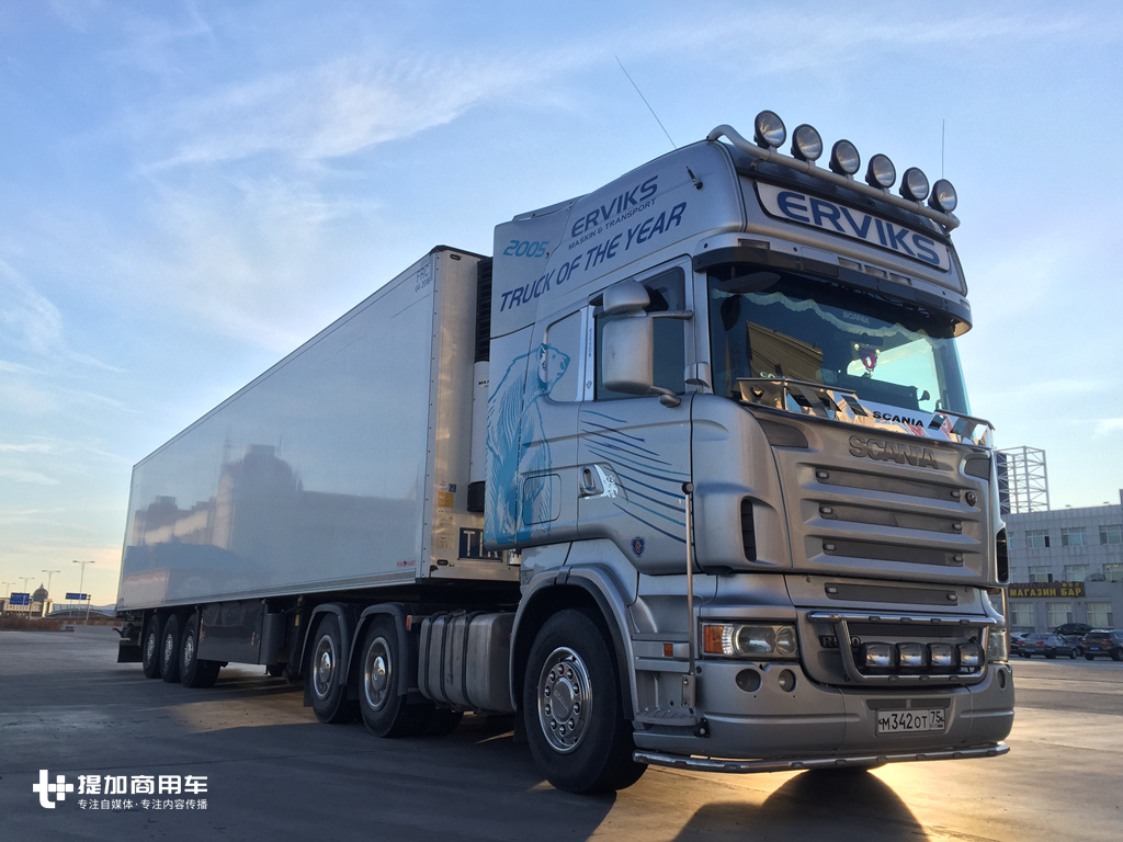 TOPLINE驾驶室，还是V8动力，近距离体验上一代斯堪尼亚的王者车型R580 - 第10张