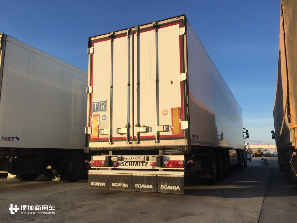 TOPLINE驾驶室，还是V8动力，近距离体验上一代斯堪尼亚的王者车型R580 - 第15张