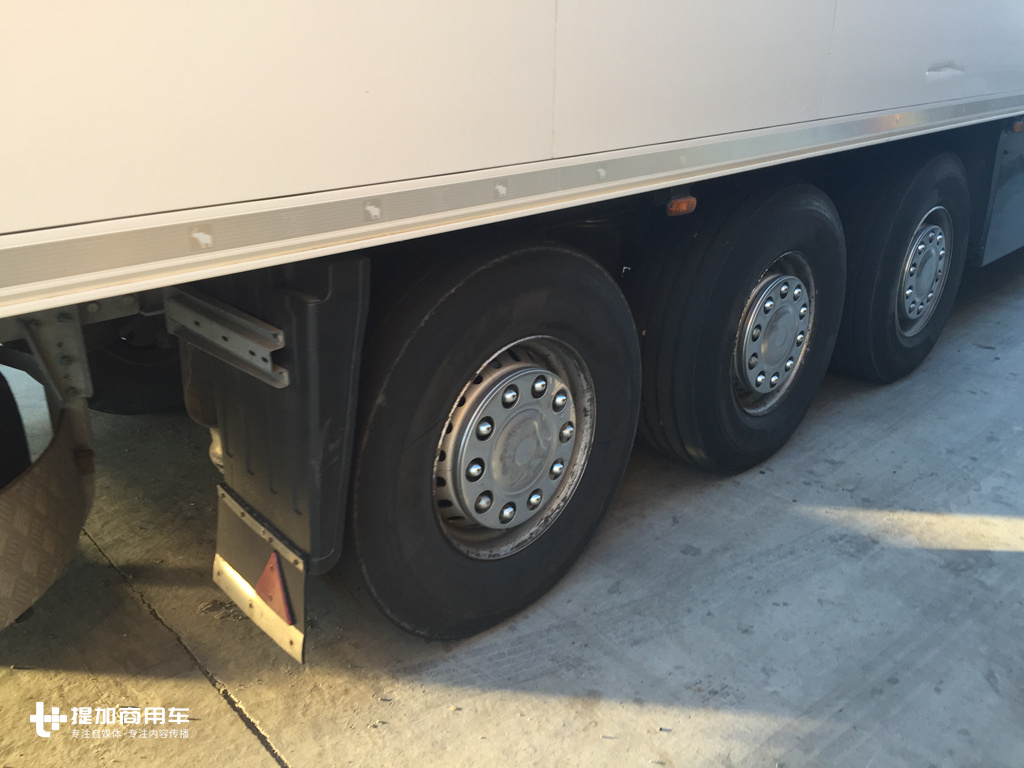 TOPLINE驾驶室，还是V8动力，近距离体验上一代斯堪尼亚的王者车型R580 - 第16张