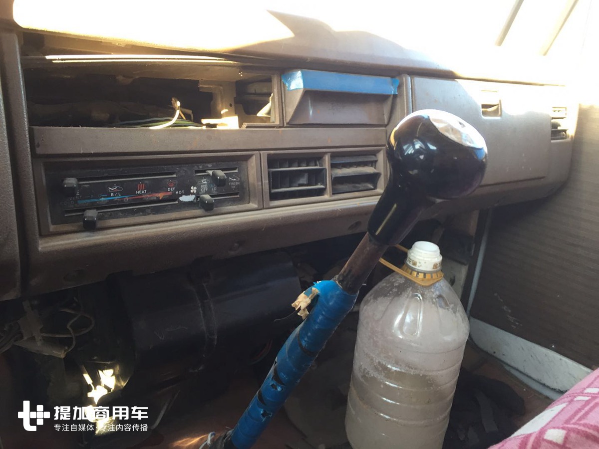 上世纪80年代国内引入的经典日系轻卡之一,35年车龄的日产轻卡实拍 - 第17张 - 提加商用车网 上世纪80年代国内引入的经典日系轻卡之一,35年车龄的日产轻卡实拍 - 第17张