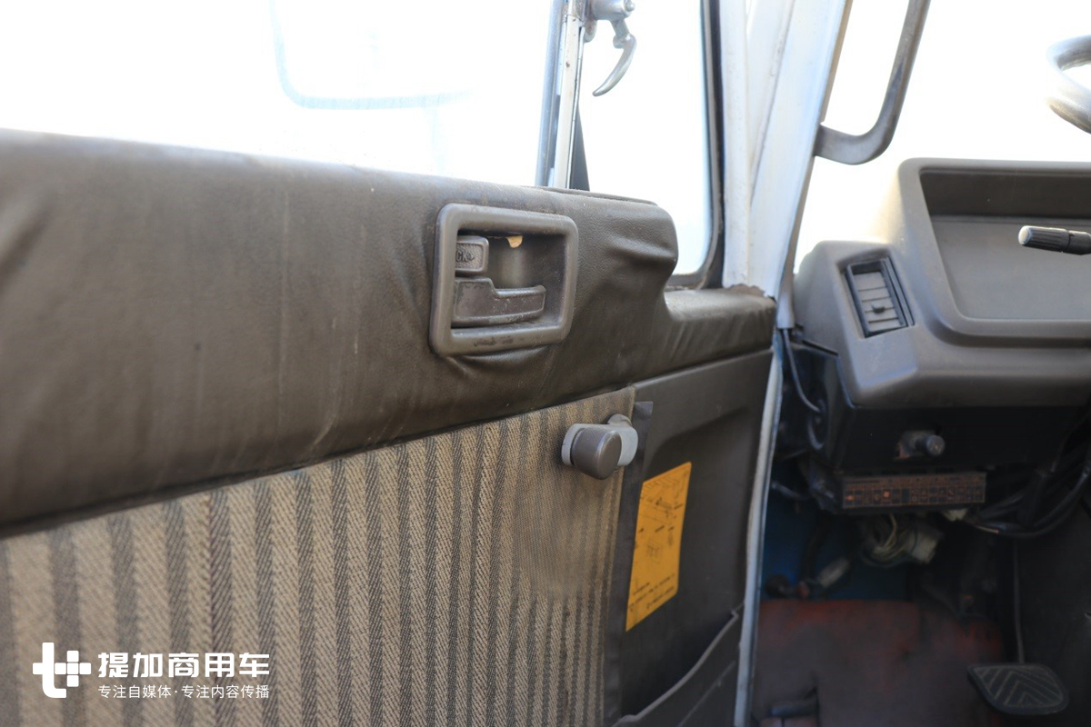 东风三吨王的原型车,带您见识一位卡车收藏家的日产柴Condor卡车 - 第4张 - 提加商用车网 东风三吨王的原型车,带您见识一位卡车收藏家的日产柴Condor卡车 - 第4张