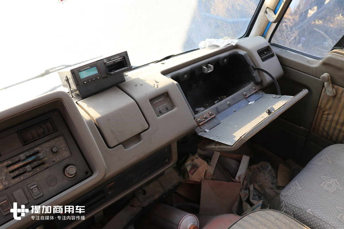 东风三吨王的原型车,带您见识一位卡车收藏家的日产柴Condor卡车 - 第6张 - 提加商用车网 东风三吨王的原型车,带您见识一位卡车收藏家的日产柴Condor卡车 - 第6张