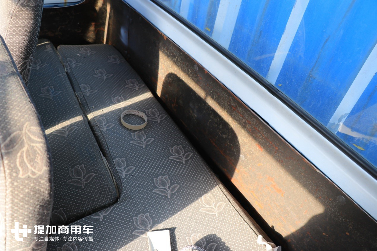 东风三吨王的原型车,带您见识一位卡车收藏家的日产柴Condor卡车 - 第8张 - 提加商用车网 东风三吨王的原型车,带您见识一位卡车收藏家的日产柴Condor卡车 - 第8张