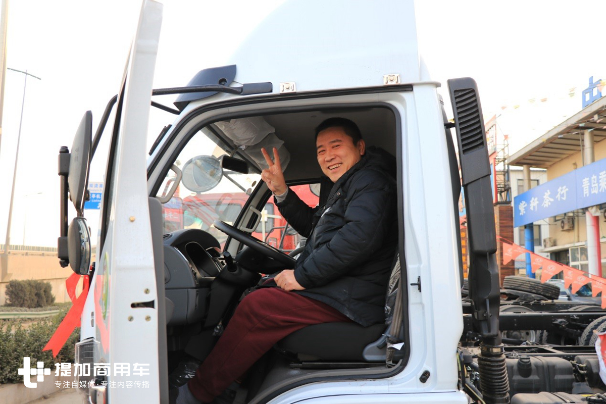 东风三吨王的原型车,带您见识一位卡车收藏家的日产柴Condor卡车 - 第11张 - 提加商用车网 东风三吨王的原型车,带您见识一位卡车收藏家的日产柴Condor卡车 - 第11张
