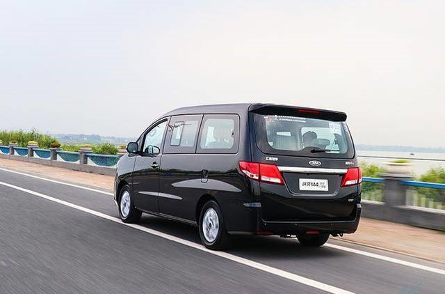 不愧为MPV界的风云车型,江淮瑞风M4 2018年揽下九项行业大奖 - 第4张 - 提加商用车网 不愧为MPV界的风云车型,江淮瑞风M4 2018年揽下九项行业大奖 - 第4张