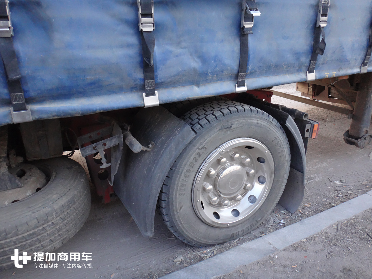 德龙F2000的原型车,带您见识一辆30多年车龄的曼恩F90牵引车 - 第19张 - 提加商用车网 德龙F2000的原型车,带您见识一辆30多年车龄的曼恩F90牵引车 - 第19张
