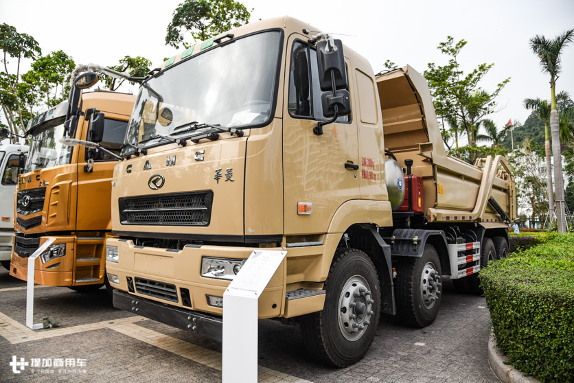 这是目前深圳销量最好的自卸?LNG动力的华菱4轴自卸车实拍 - 第2张 - 提加商用车网 这是目前深圳销量最好的自卸?LNG动力的华菱4轴自卸车实拍 - 第2张