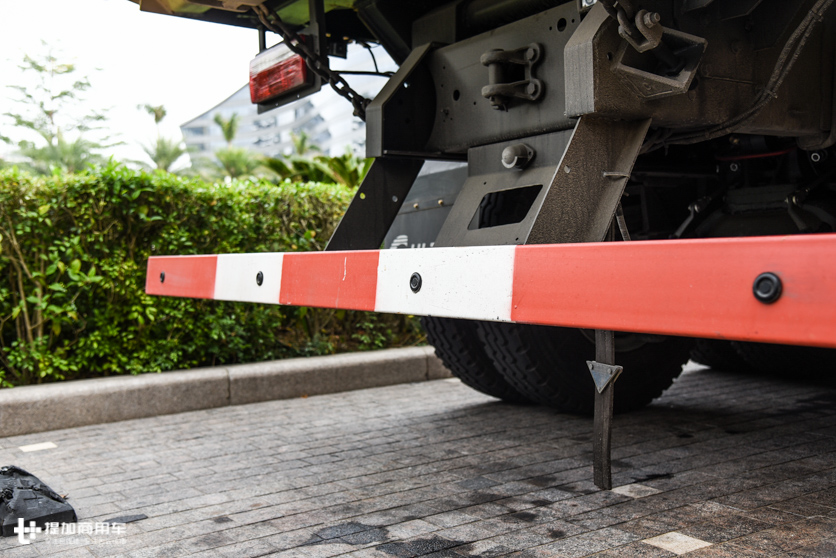 这是目前深圳销量最好的自卸?LNG动力的华菱4轴自卸车实拍 - 第5张 - 提加商用车网 这是目前深圳销量最好的自卸?LNG动力的华菱4轴自卸车实拍 - 第5张