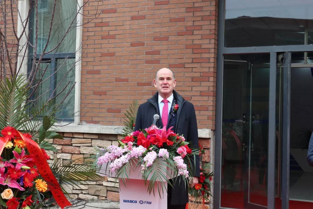 一汽解放和威伯科强强联手,长春威伯科汽车控制系统有限公司揭牌 - 第6张 - 提加商用车网 一汽解放和威伯科强强联手,长春威伯科汽车控制系统有限公司揭牌 - 第6张