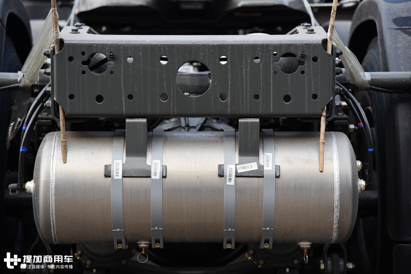 来自中国重汽的国民重卡,老司机带您重新认识豪沃T7H牵引车 - 第9张 - 提加商用车网 来自中国重汽的国民重卡,老司机带您重新认识豪沃T7H牵引车 - 第9张