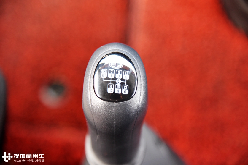 配550马力潍柴发动机,老司机为您解读解放的另一款旗舰重卡JH6 - 第4张 - 提加商用车网 配550马力潍柴发动机,老司机为您解读解放的另一款旗舰重卡JH6 - 第4张