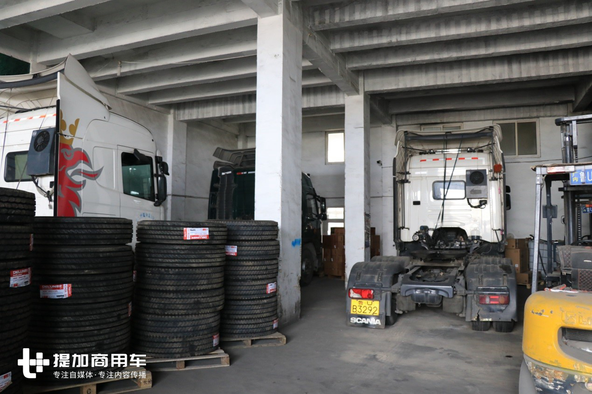 年后某物流园转了一圈,才知道国内进口卡车保有量原来这么大 - 第5张 - 提加商用车网 年后某物流园转了一圈,才知道国内进口卡车保有量原来这么大 - 第5张