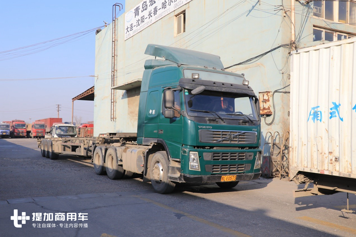 年后某物流园转了一圈,才知道国内进口卡车保有量原来这么大 - 第7张 - 提加商用车网 年后某物流园转了一圈,才知道国内进口卡车保有量原来这么大 - 第7张