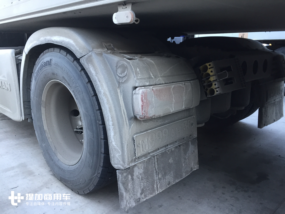 来自德国MAN的高端旗舰卡车，680马力V8动力的TGX牵引车实拍 - 第10张