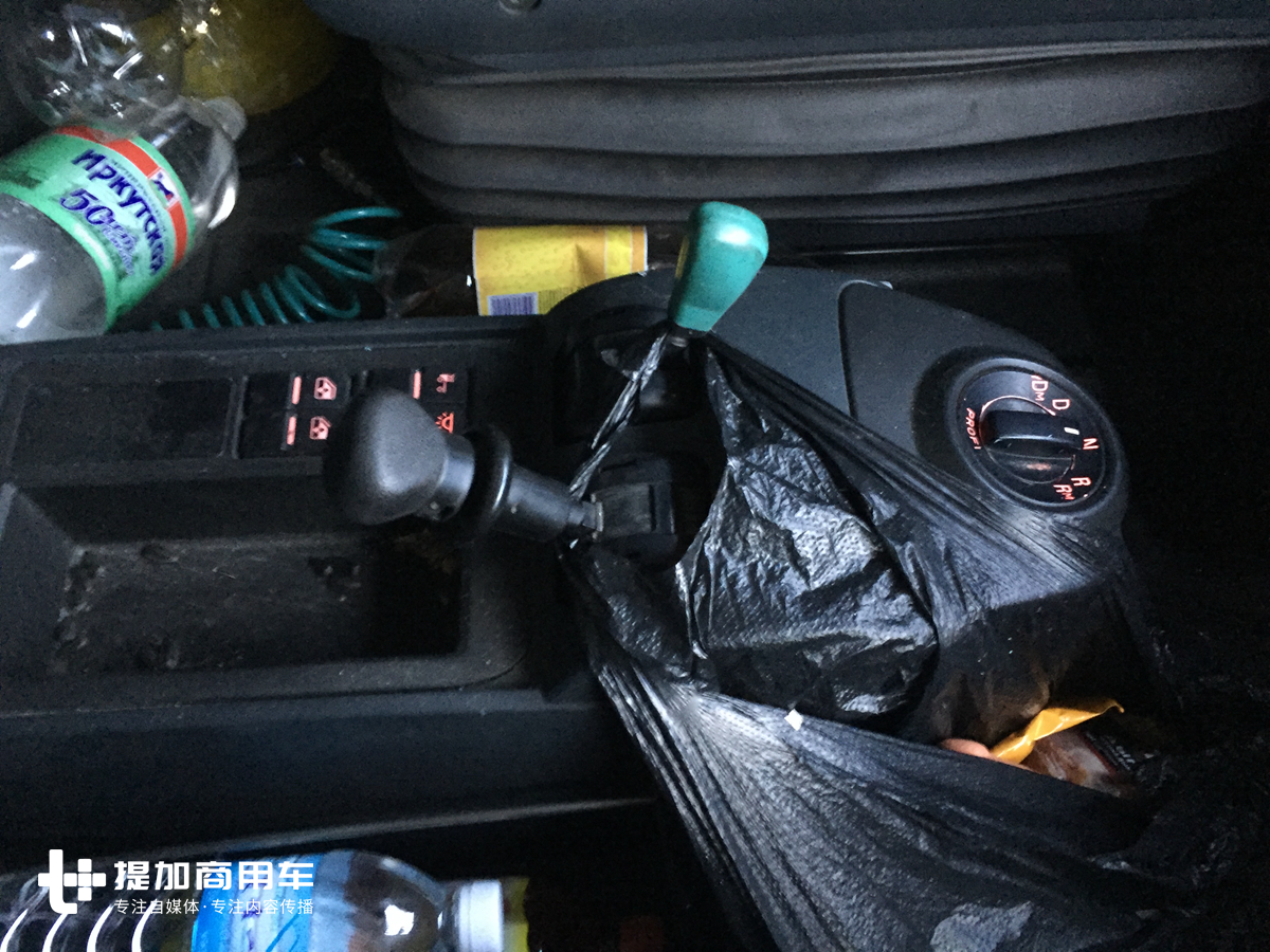 来自德国MAN的高端旗舰卡车，680马力V8动力的TGX牵引车实拍 - 第13张