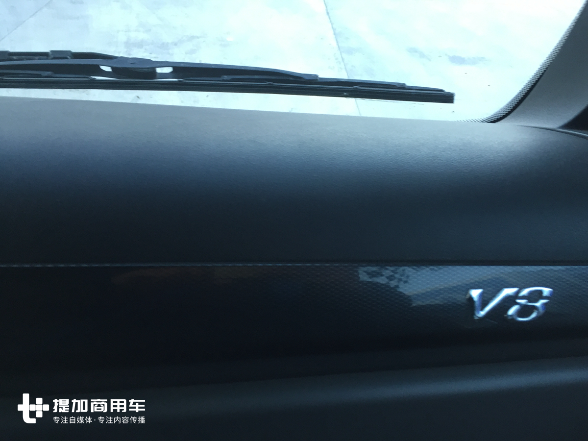 来自德国MAN的高端旗舰卡车，680马力V8动力的TGX牵引车实拍 - 第16张