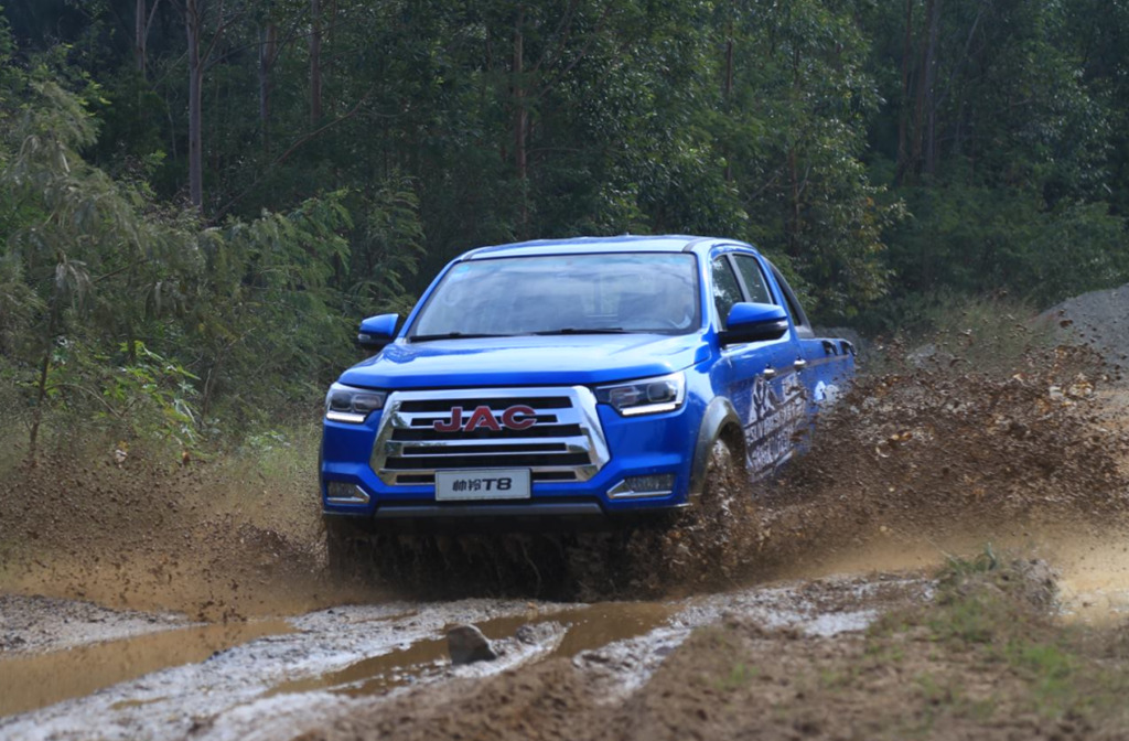 同样越野,这款国产皮卡各项性能全面超越汉兰达? - 第6张 - 提加商用车网 同样越野,这款国产皮卡各项性能全面超越汉兰达? - 第6张