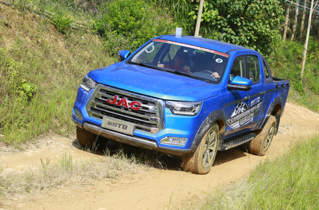 同样越野,这款国产皮卡各项性能全面超越汉兰达? - 第3张 - 提加商用车网 同样越野,这款国产皮卡各项性能全面超越汉兰达? - 第3张