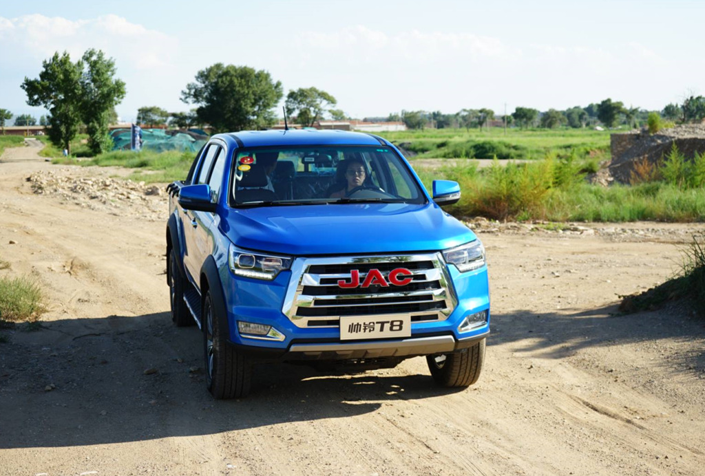 同样越野,这款国产皮卡各项性能全面超越汉兰达? - 第2张 - 提加商用车网 同样越野,这款国产皮卡各项性能全面超越汉兰达? - 第2张