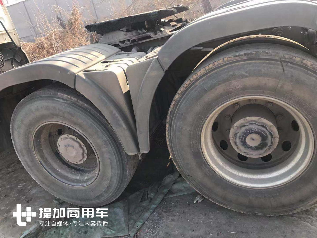 最“憋屈”的德国曼高端卡车，在国内运营多年，只得披着国产红岩杰狮的外衣 - 第8张