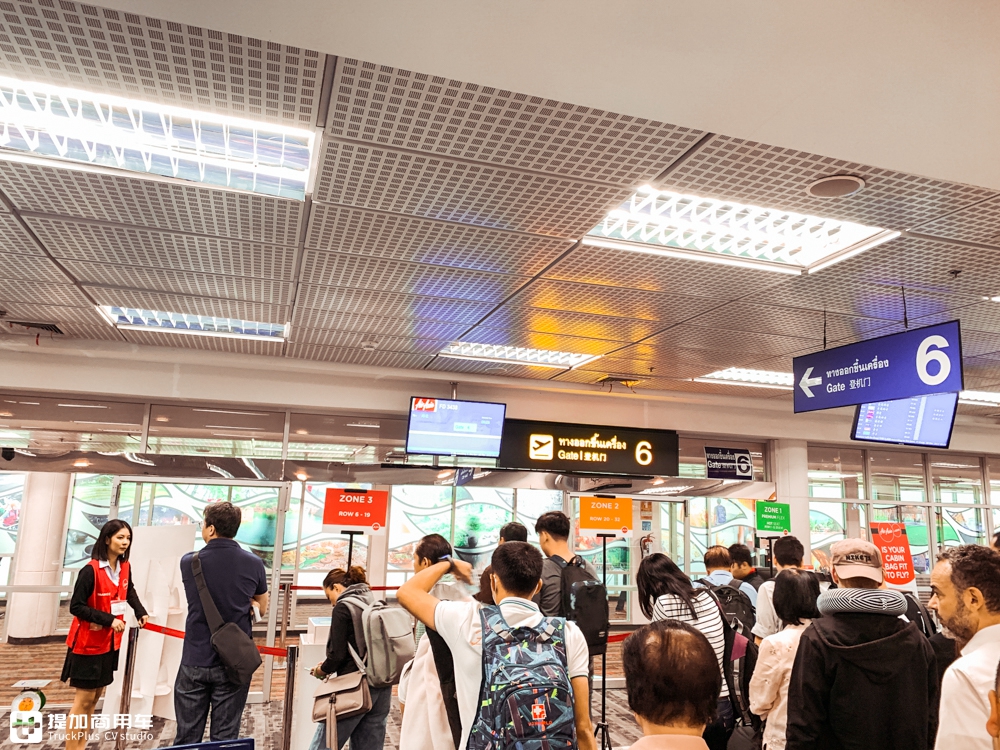 发现泰国汽车文化下集：高速过路费比国内还贵，曼谷公交居然是江西制造 - 第2张