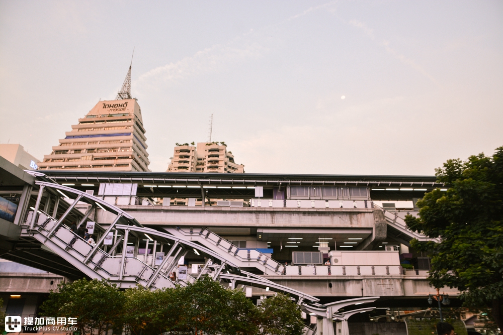 发现泰国汽车文化下集：高速过路费比国内还贵，曼谷公交居然是江西制造 - 第11张