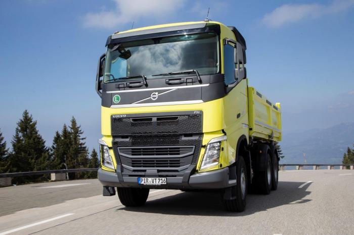 更大的驾驶室空间,卧铺最宽超106cm,沃尔沃新款FH-XXL车型即将问世 - 第12张 - 提加商用车网 更大的驾驶室空间,卧铺最宽超106cm,沃尔沃新款FH-XXL车型即将问世 - 第12张