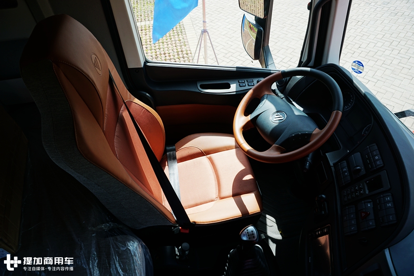 最高安全级别的危化品运输车？带您见识2019款欧曼EST安全之星的魅力 - 第13张